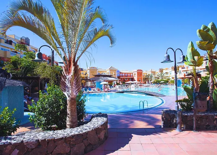 Casa De Nola - Poolside With Large Terrace *