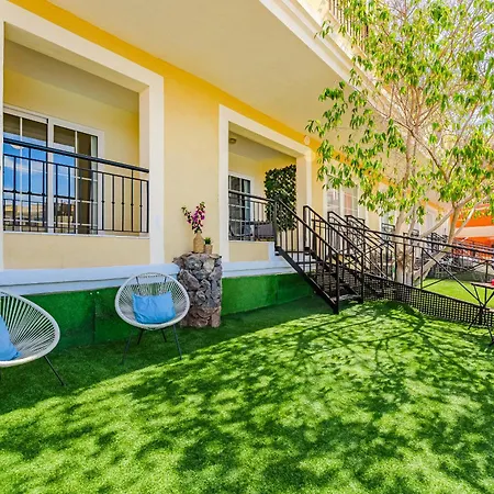 Casa De Nola - Poolside With Large Terrace Lägenhet